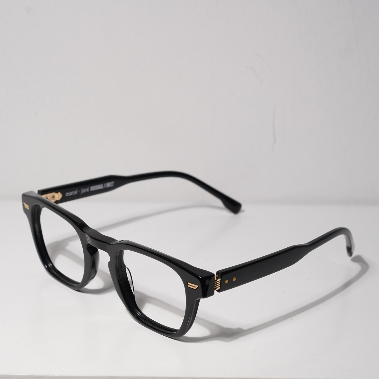 BUZZ | Original Carel Jeni Eyewear Include Lensa